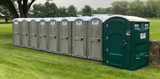 Best VIP or Luxury Restroom Trailers  in Elsa, TX